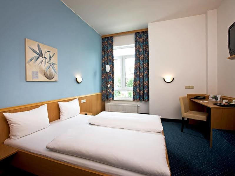 Dormero Hotel ברטן מראה חיצוני תמונה