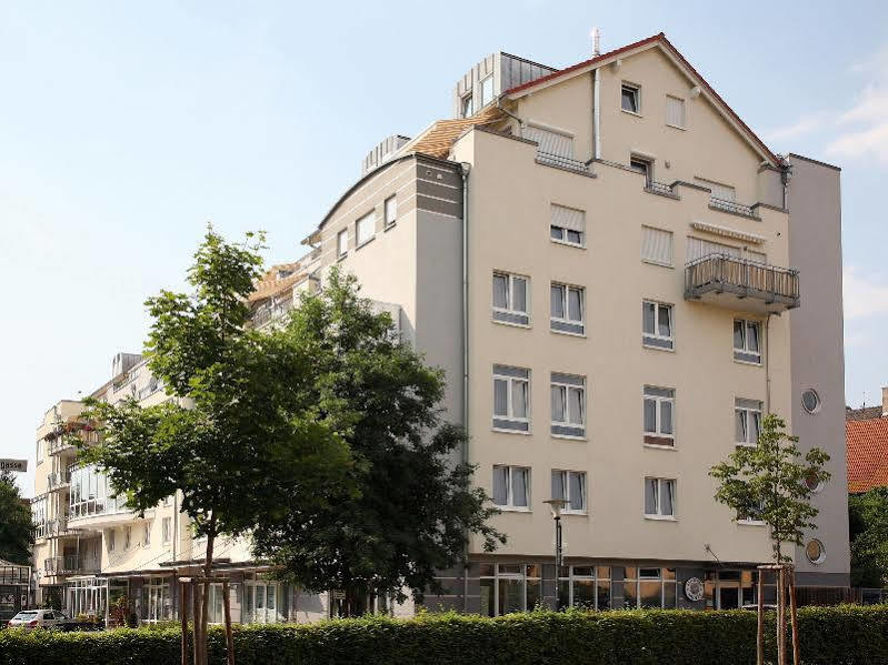 Dormero Hotel ברטן מראה חיצוני תמונה